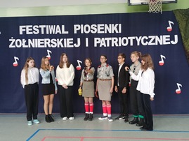 Festiwal piosenki Żołnierskiej i Patriotycznej wykonawca 1