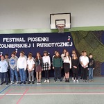 Festiwal piosenki Żołnierskiej i Patriotycznej wykonawca 6b.jpg